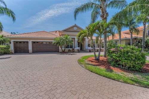 1033 Tuscany Dr, TRINITY, FL, 34655-7074 | Card Image