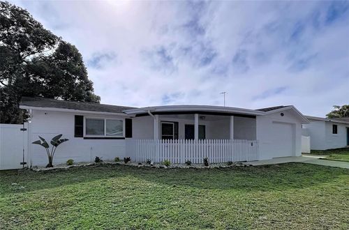 6142 9th Ave, NEW PORT RICHEY, FL, 34653-5214 | Card Image