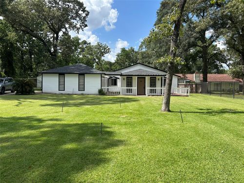 2418 Bill Smith Rd, Conroe, TX, 77384-4406 | Card Image
