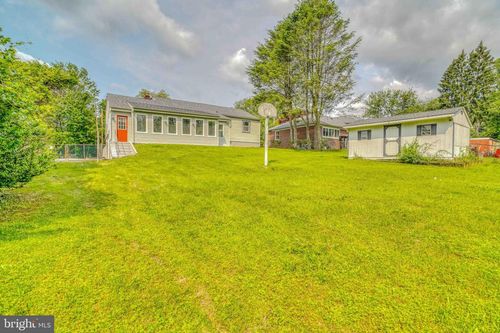 611 Parkview Blvd, LANSDOWNE, PA, 19050-3425 | Card Image