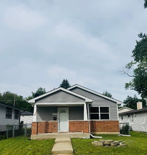 3002 Gilead Ave, Zion, IL, 60099-3161 | Card Image