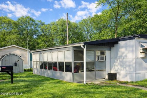 7 D Trl, Brick, NJ, 08724-3544 | Card Image