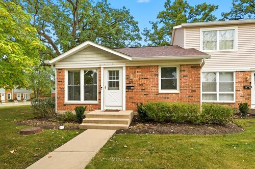 3098 Lynnwood Ct, Streamwood, IL, 60107-2917 | Card Image