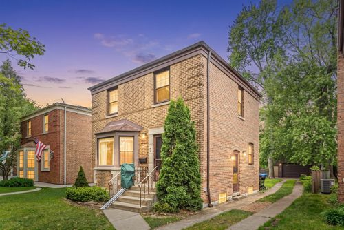 9932 S Maplewood Ave, Chicago, IL, 60655-1056 | Card Image