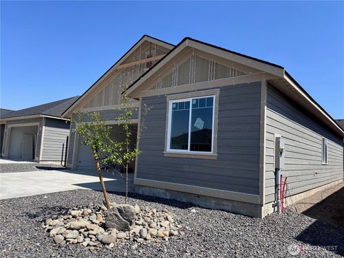 2604 N Emery St, Ellensburg, WA, 98926-6761 | Card Image