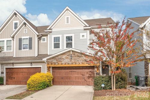 411 Belton St, Charlotte, NC, 28209-1832 | Card Image