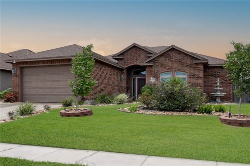 4025 Wildfire Dr, Corpus Christi, TX, 78414-4042 | Card Image