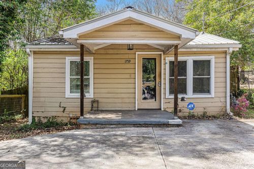 1759 W Hancock Ave, Athens, GA, 30606-3517 | Card Image