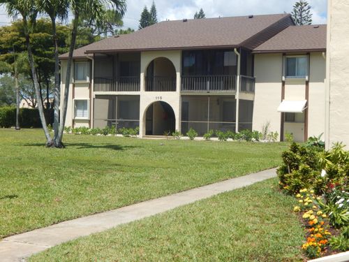 d-2-110 Lake Pine Cir, Greenacres, FL, 33463-5518 | Card Image