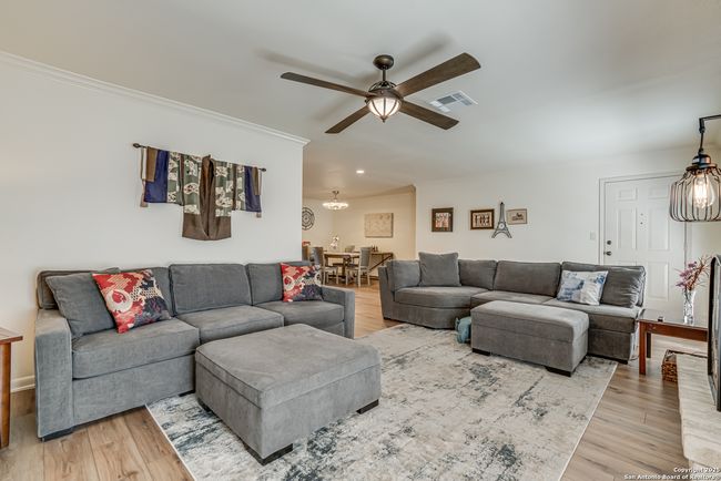 APT-1603 - 2611 Eisenhauer Rd, Condo with 3 bedrooms, 2 bathrooms and null parking in San Antonio TX | Image 10