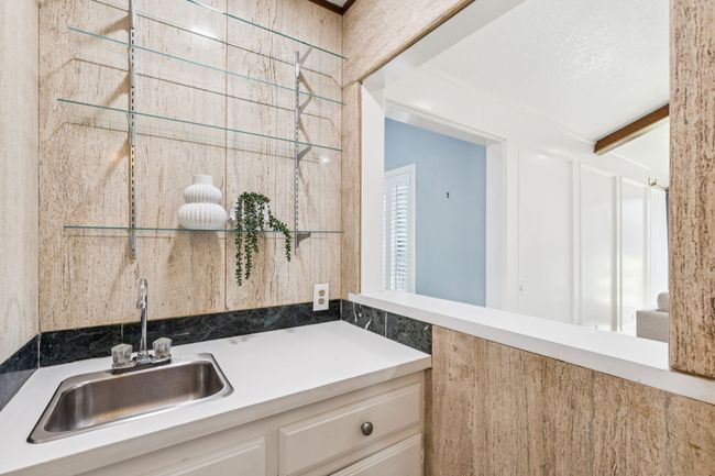 1 Whispering Vine Ct, House other with 4 bedrooms, 3 bathrooms and null parking in Grapevine TX | Image 6