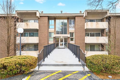 3107 Charlemagne Cir, Pittsburgh, PA, 15237-2926 | Card Image