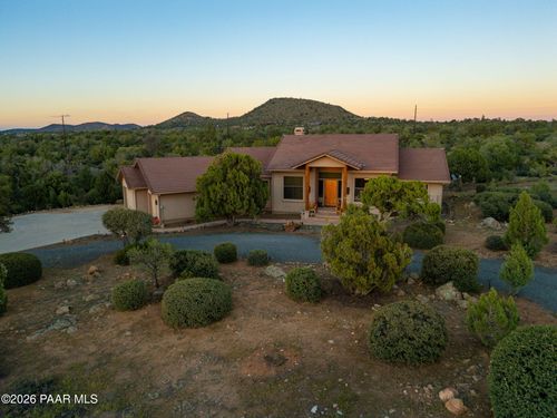 13895 N Spotted Eagle Dr, Prescott, AZ, 86305-4551 | Card Image