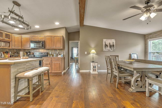 298 Rabbit Run Ln, House other with 5 bedrooms, 3 bathrooms and null parking in Dryden VA | Image 4