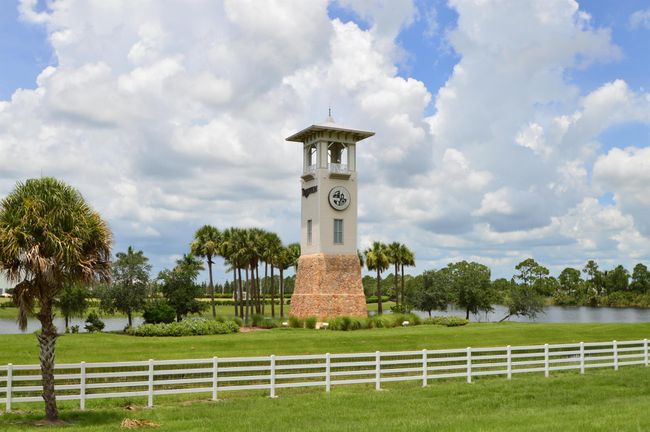 12578 Sw Sunrise Lake Ter, House other with 3 bedrooms, 3 bathrooms and null parking in Port St. Lucie FL | Image 122