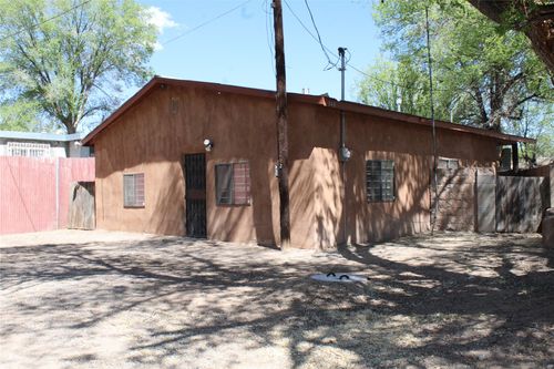 148 El Llano Road, Espanola, NM, 87532 | Card Image