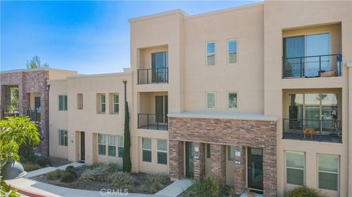 123 Cadence, Irvine, CA, 92618-0881 | Card Image