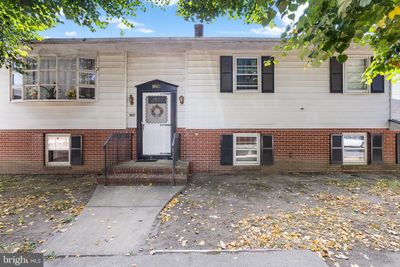 1021 Genesee Street, House other with 2 bedrooms, 2 bathrooms and null parking in Trenton NJ | Image 3