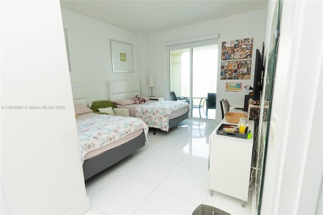 1-TH403 - 150 Sunny Isles Blvd, Townhouse with 3 bedrooms, 2 bathrooms and null parking in Sunny Isles Beach FL | Image 11