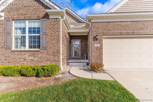 71-2291 Monte Vista Court, Orion Twp, MI, 48360 | Card Image