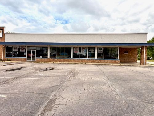 1212 Shirland Ave, South Beloit, IL, 61080-1255 | Card Image