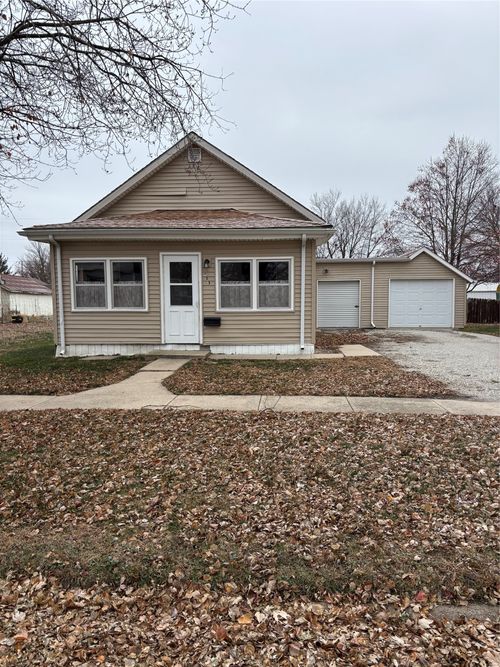 405 S Vine St, Creston, IA, 50801-3277 | Card Image