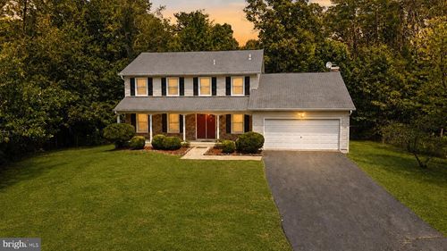 8140 Sinclair Mill Rd, Manassas, VA, 20112-3509 | Card Image