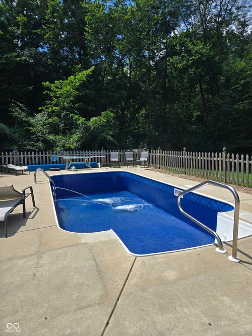 1980 E County Road 100 S, North Vernon, IN, 47265-7666 | Card Image