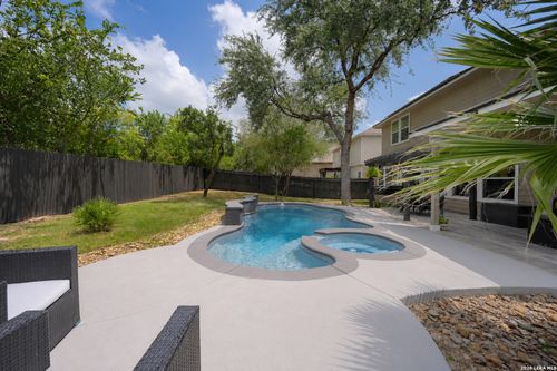 731 Ranch Fls, San Antonio, TX, 78245-3172 | Card Image