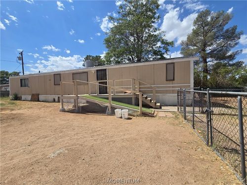 3096 E Leroy Ave, Kingman, AZ, 86409-2008 | Card Image