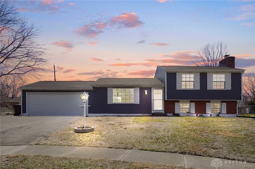 806 Mcgraw Ct, Englewood, OH, 45322-1741 | Card Image