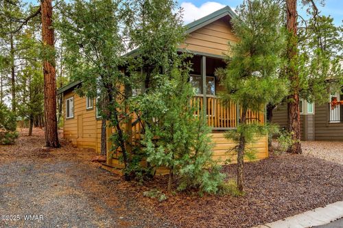 3851 Vacation Village Dr, Show Low, AZ, 85901 | Card Image