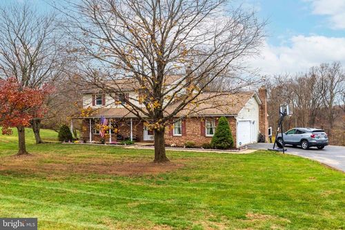 131 Highland Dr, COATESVILLE, PA, 19320-1709 | Card Image