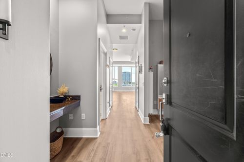 1632-400 W North St, Raleigh, NC, 27603-1570 | Card Image