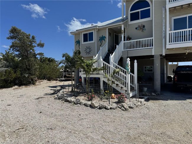 1659 Long Beach Dr, House other with 3 bedrooms, 2 bathrooms and null parking in Big Pine Key FL | Image 44