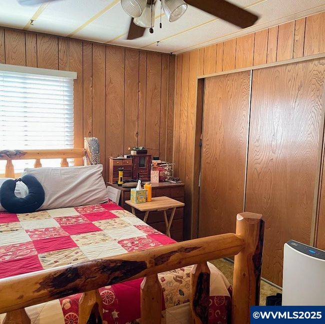 731 Nw Sunset Ct, House other with 3 bedrooms, 2 bathrooms and null parking in Mill City OR | Image 22