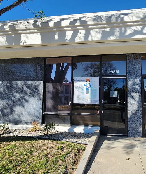 23291 Ventura Blvd, Woodland Hills, CA, 91364-1002 | Card Image