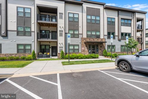unit-w-10411 Resort Rd, ELLICOTT CITY, MD, 21042-2651 | Card Image