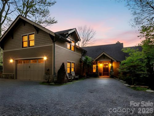 110 Soaring Mtn, Waynesville, NC, 28786-5943 | Card Image