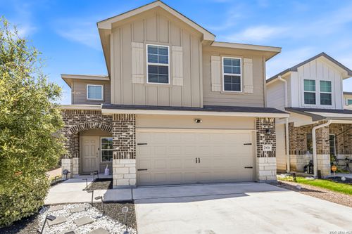 2938 Brogan Crk, New Braunfels, TX, 78130-0194 | Card Image