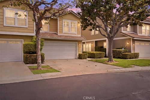 81-2720 E Walnut Ave, Orange, CA, 92867-7384 | Card Image