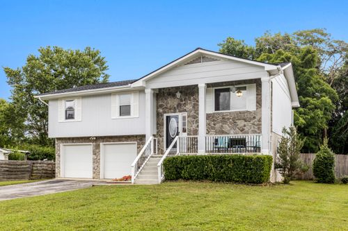 6907 Mahlon Dr, Harrison, TN, 37341-9639 | Card Image