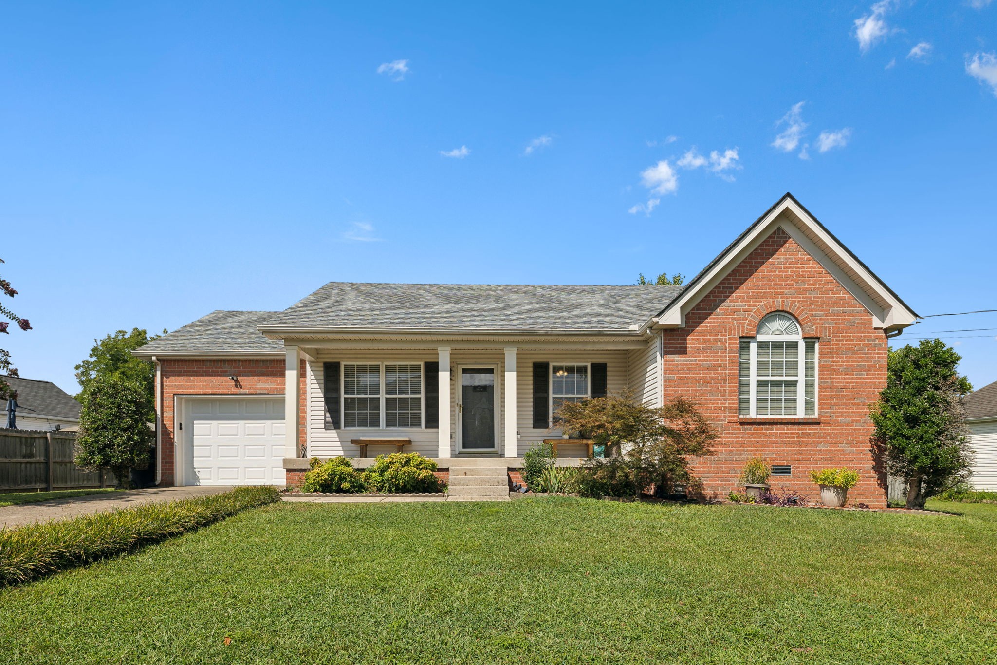 Whispering Breeze , Mount Juliet, TN 37122