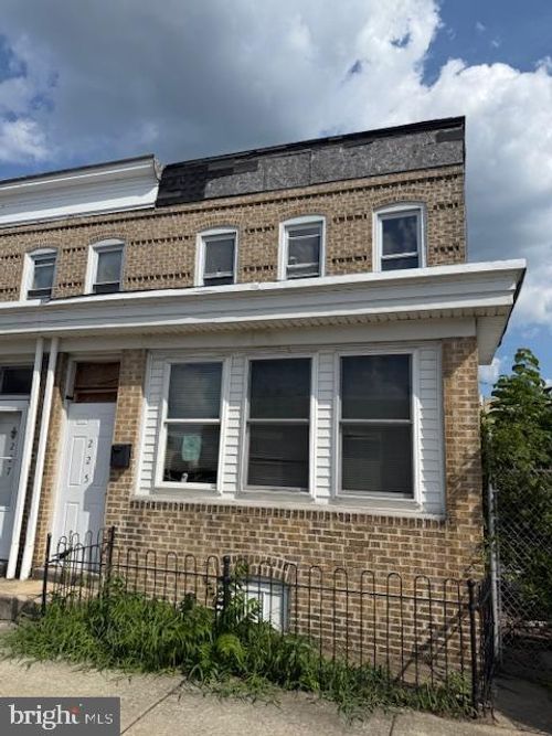 225 E 4th St, CHESTER, PA, 19013-4540 | Card Image