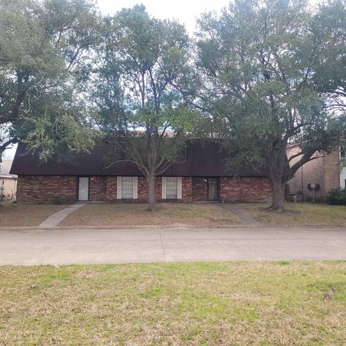 3106 &amp; 3108 Oakmont Drive, Orange, TX, 77630 | Card Image