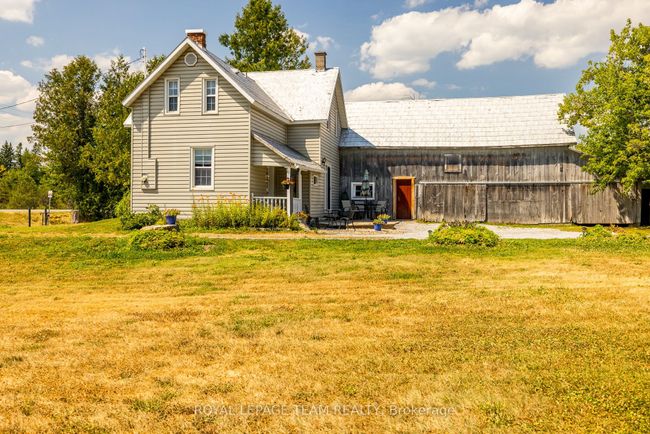 2106 Dunrobin Rd, House other with 3 bedrooms, 2 bathrooms and 8 parking in Dunrobin ON | Image 6