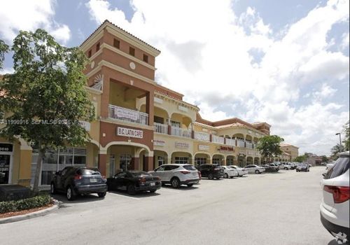6672 Stirling Rd, Hollywood, FL, 33024-1954 | Card Image
