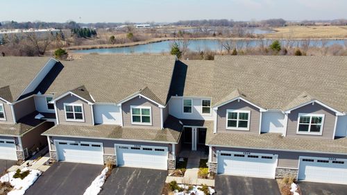 3206 Martini St, Mundelein, IL, 60060-5508 | Card Image