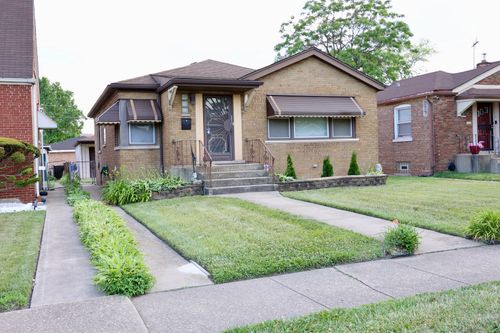 17 W Brayton St, Chicago, IL, 60628-7312 | Card Image