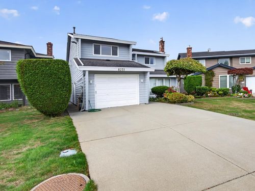 8251 Coldfall Court, Richmond, BC, V7C4X3 | Card Image